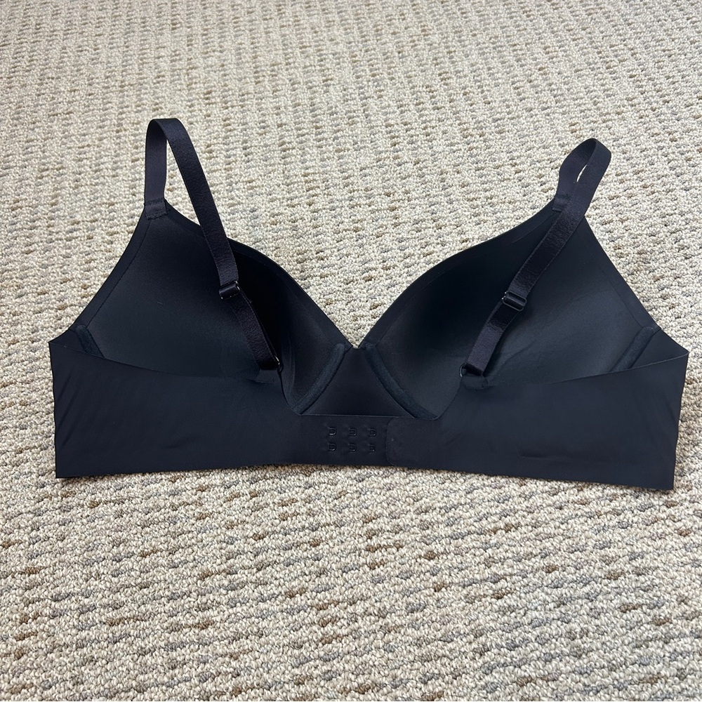 EBY Pain Free T-Shirt Bra Black Size 40B - Picture 5 of 6